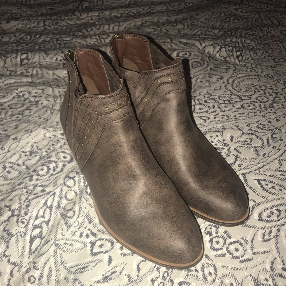 Brown booties